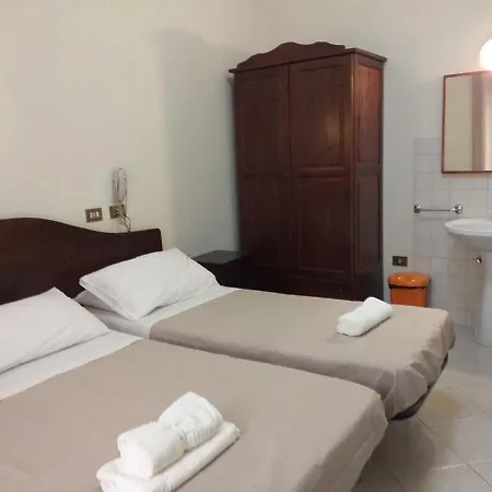 Hotel Vittorio Veneto Napoli Hotel Naples