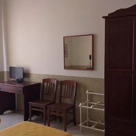 Otel Vittorio Veneto