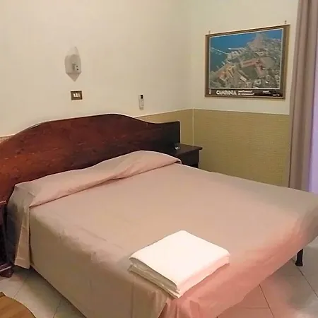 Vittorio Veneto Szálloda Nápoly
