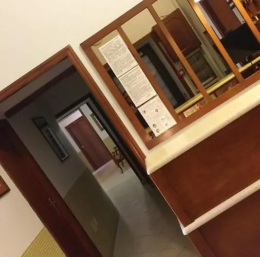 Vittorio Veneto Отель 2*