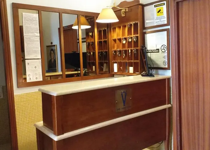 Vittorio Veneto Отель Неаполь