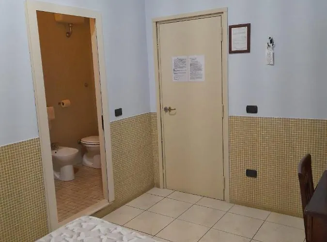 Vittorio Veneto Неаполь