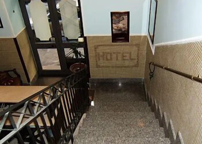 Отель Vittorio Veneto Неаполь