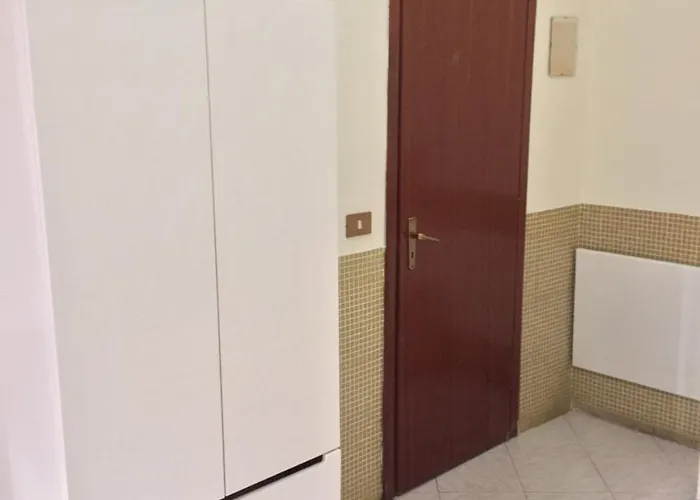 Vittorio Veneto 2* Неаполь